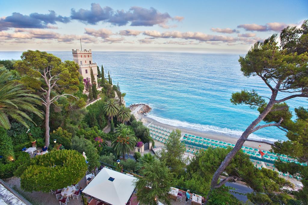 Hotel Punta Est Финале Лигуре Экстерьер фото
